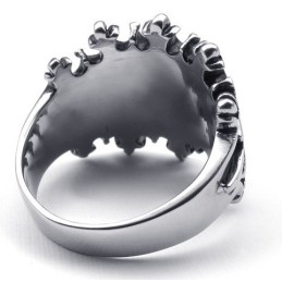 Anillo De Titanio Con Un Diseño Moderno Y Colores Brillantes Que Recibe Elogios De Los Clientes.