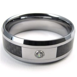Anillo De Titanio Con Forma Elegante, Color Brillante Y Una Larga Historia.