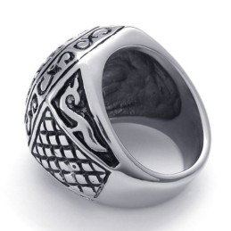 Anillo De Titanio De Alta Calidad Con Brillo De Color De Fabricación Experta