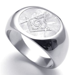 Anillo De Titanio De Alta Calidad Con Forma Elegante Y Brillo De Color