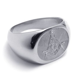 Anillo De Titanio De Alta Calidad Con Forma Elegante Y Brillo De Color
