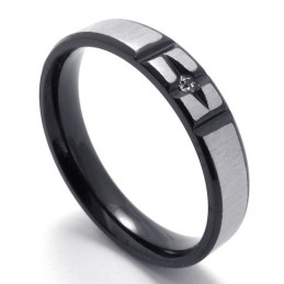 Anillo De Titanio Duradero, Con Un Diseño Elegante Y Un Color Brillante.