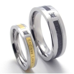 Para Su Selección Brillo De Color El Anillo De Titanio De La Reina De La Calidad