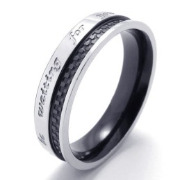 Anillo De Titanio De Alta Calidad Con Colores Delicados Y Forma Elegante