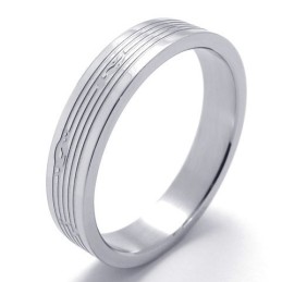 Anillo De Titanio De Renombre Mundial Con Un Diseño Brillante Y Un Color Brillante