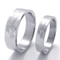 Anillo De Titanio Con Patrones De Moda Y Colores Brillantes Que Le Dan Gran Prestigio Tanto En El País Como En El Extranjero.