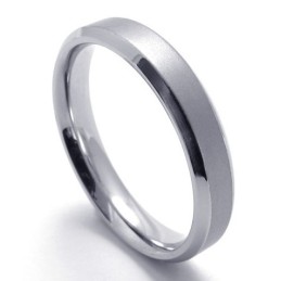 Anillo De Titanio Con Diseño Moderno Y Colores Brillantes Que Evocan Una Larga Historia
