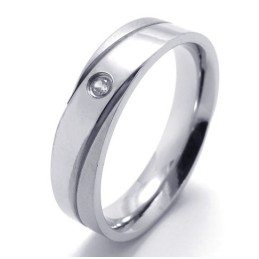 Anillo De Titanio Con Diseño Profesional Y Brillo De Color Para Una Larga Historia
