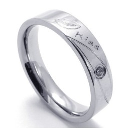 Anillo De Titanio De Calidad Superior Con Colores Delicados Y Diseño Profesional