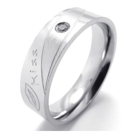 Anillo De Titanio De Calidad Superior Con Patrones De Moda Y Brillo De Color