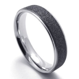 Anillo De Titanio De Alta Calidad Con Diseño Atractivo Y Colores Delicados.