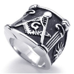 Anillo De Titanio De Calidad Confiable Con Patrones De Moda Y Colores Delicados.