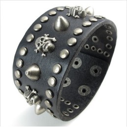 Pulsera De Cuero De Titanio De Excelente Calidad Con Colores Delicados Y Tecnología Sofisticada.