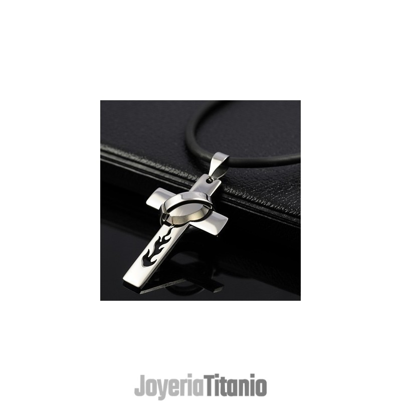 Collar Con Colgante De Cruz De Titanio Con Llama Para Niños