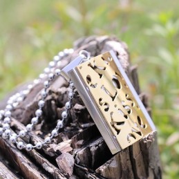 Collar Con Colgante De Titanio "Beso De Amor" Para Tu Novio