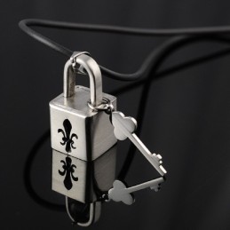 Colgante De Collar De Titanio Con Candado De Moda