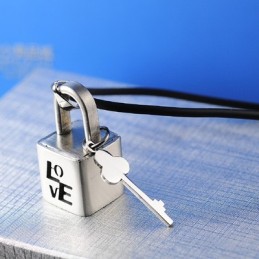 Colgante De Collar Con Candado De Titanio Fashion Love