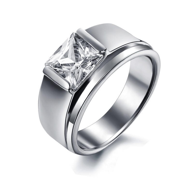 Anillo De Titanio Femenino Con Diamantes De Imitación Para Disfrutar De Una Alta Reputación En El País Y En El Extranjero.