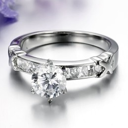 Anillo De Titanio Para Mujer Con Diamantes De Imitación, Calidad Y Cantidad Garantizadas