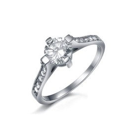 Anillo De Titanio Femenino Duradero Y De Uso Prolongado Con Diamantes De Imitación.