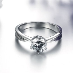 Anillo De Titanio Femenino De Calidad Con Diamantes De Imitación, La Reina De La Calidad.