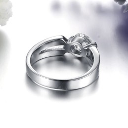 Anillo De Titanio Femenino Con Diamantes De Imitación Y Buena Reputación