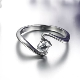 Anillo De Titanio Femenino De Renombre Mundial Con Diamantes De Imitación
