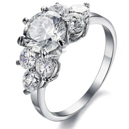 Anillo De Titanio De Alta Calidad Con Diamantes De Imitación