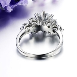 Anillo De Titanio De Alta Calidad Con Diamantes De Imitación