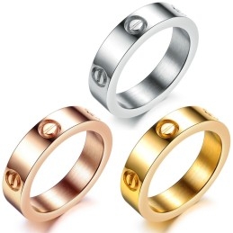 El Anillo De Titanio Con Rosca De La Reina De La Calidad