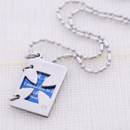 Colgante De Cruz De Titanio Con Carta De Amor Romántica