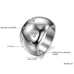 Anillo De Titanio De La Reina De La Calidad Exagerada