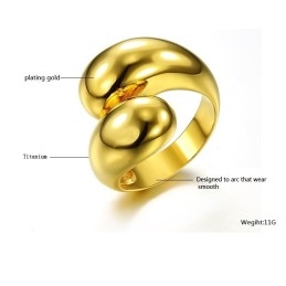 Anillo De Titanio De La Reina De La Calidad Exagerada