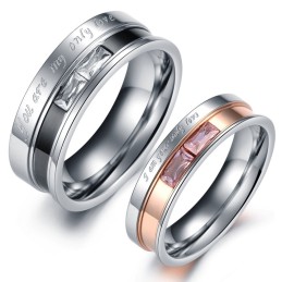Anillo De Titanio De Alta Calidad Para Amantes Con Diamantes De Imitación.