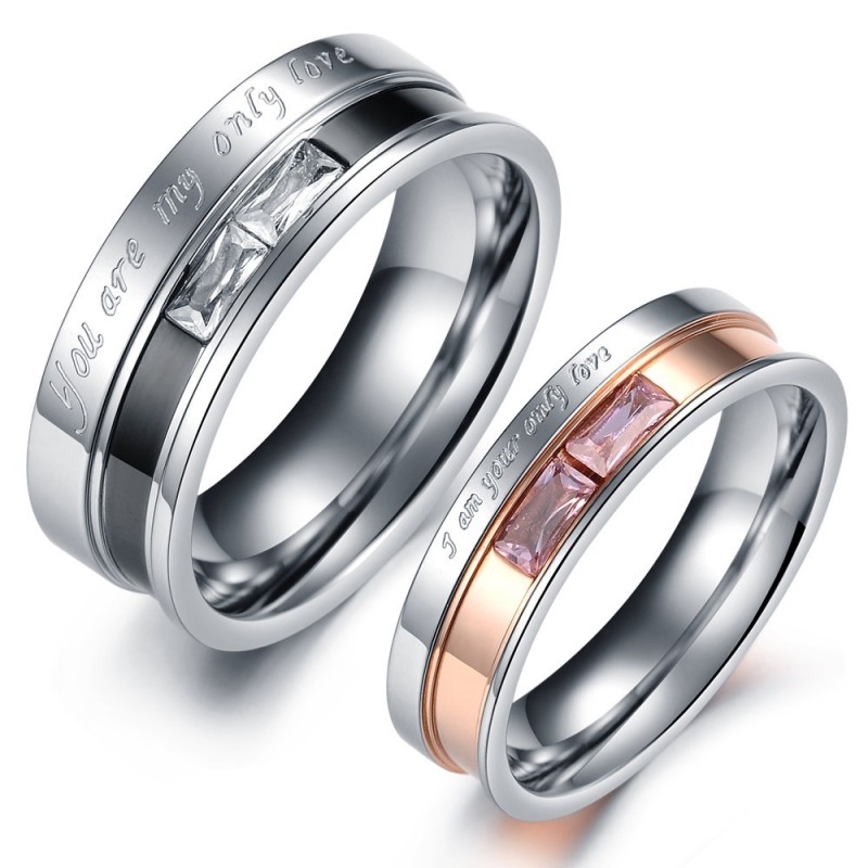 Anillo De Titanio De Alta Calidad Para Amantes Con Diamantes De Imitación. Anillo De Titanio De Alta Calidad Para Amantes Con Diamantes De Imitación.