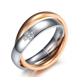 Anillo De Titanio Con Cruz De Calidad Estable Para Amantes Con Diamante