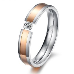 Anillo De Titanio De Alto Rendimiento Con Diamantes De Imitación Para Amantes.