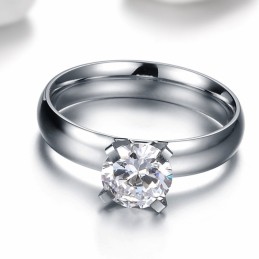 Anillo De Titanio Femenino Duradero Y De Uso Prolongado Con Diamantes De Imitación.