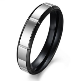 Anillo De Titanio Retro De Calidad Para Amantes.