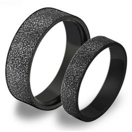 Anillo De Titanio Negro De Calidad Superior Para Amantes