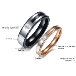 Anillo De Titanio Conciso De La Reina De La Calidad Para Amantes