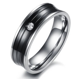 Anillo De Titanio Conciso De Excelente Calidad Para Amantes.