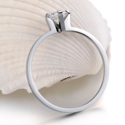 Anillo De Titanio De Alto Rendimiento Con Diamantes De Imitación Para Amantes.