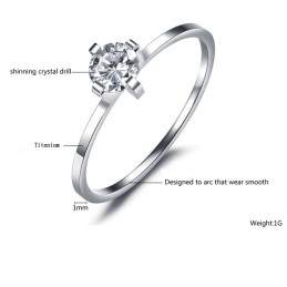 Anillo De Titanio De Alto Rendimiento Con Diamantes De Imitación Para Amantes.