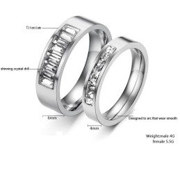 Anillo De Titanio Con Diamantes De Imitación Para Amantes.