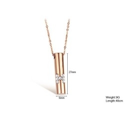 Collar De Titanio Para Mujer Con Amplia Variedad