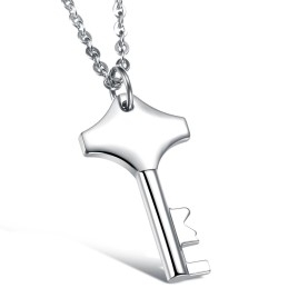 Collar De Titanio Con Llave De Excelente Calidad