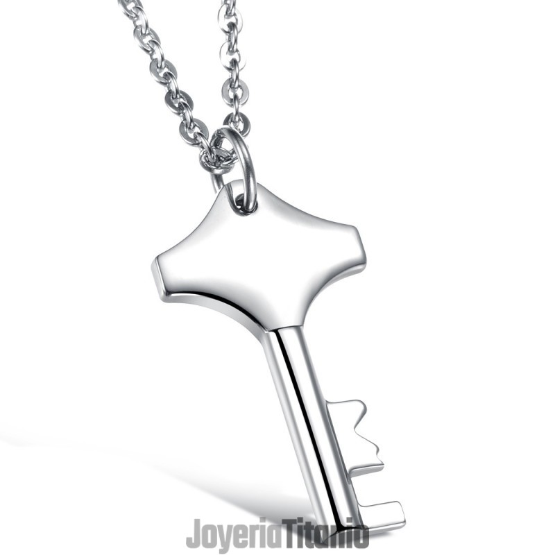 Collar De Titanio Con Llave De Excelente Calidad Collar De Titanio Con Llave De Excelente Calidad