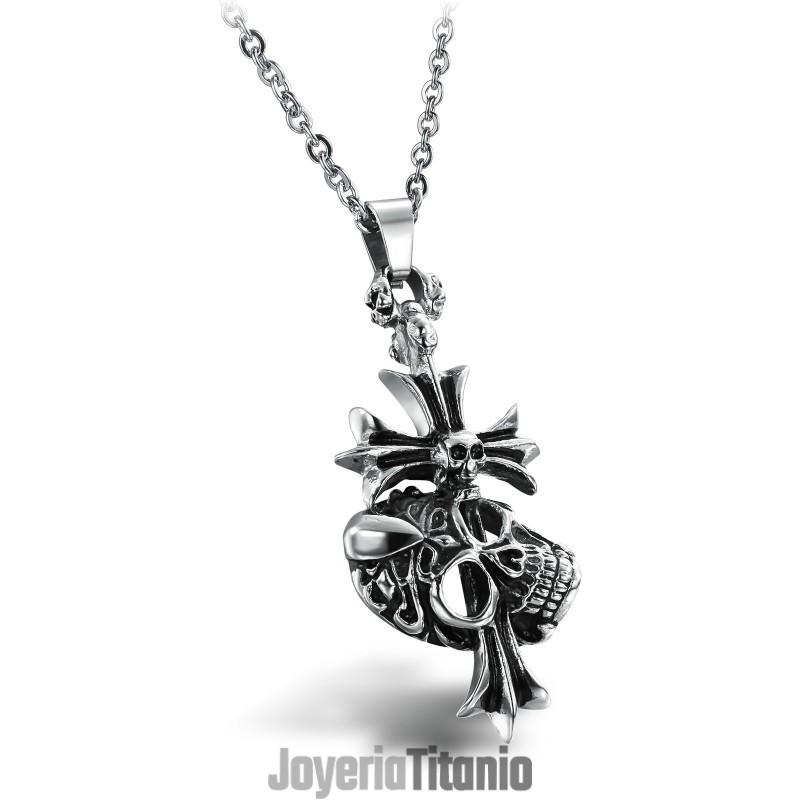 Collar De Titanio Con Cruz Masculina "El Rey De La Cantidad"