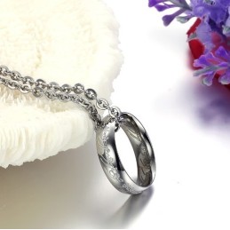 Collar De Titanio De Excelente Calidad